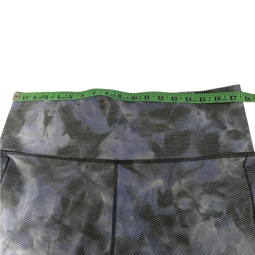 NWT Athleta Salutation Stash Pocket II Space Dye Blueish Gray Capri 2X - Picture 7 of 13